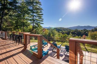 Modern Smoky Mountain Cabin for Big Views, Lake Days, and Hot Tub Nights - 8
