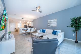 3141-204LS STOREY LAKE, CONDO 2/2 LAKE VIEW - Kissimmee - 3
