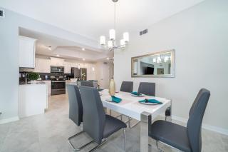 3161-201RG STOREY LAKE, CONDO 3/2 LAKE VIEW - Kissimmee - 3