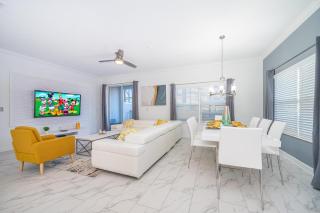 3005PB TOWNHOUSE 5 BEDROOMS & 4 BATHROOMS + POOL - Kissimmee - 1