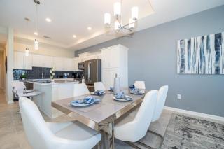 3141-405IL STOREY LAKE, CONDO 2/2 LAKE VIEW - Kissimmee - 2