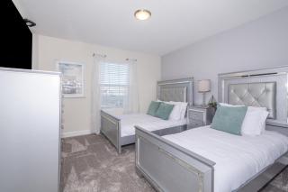 4835JS TOWNHOUSE 4 BEDROOMS & 3 BATHROOMS + POOL - Kissimmee - 4