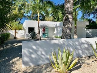 HiddenGem in Charming Sarasota, Florida - 9