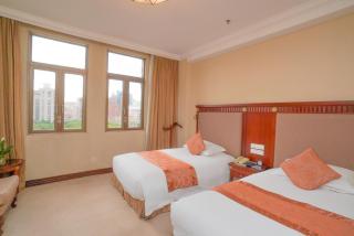 Broadway Mansions Hotel - On the Bund - Shanghai - 1