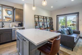 Suncadia 3 Bdrm Townhome, Retro Arcade Gaming and Garage Game Room - Cle Elum - 7