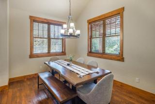 Suncadia 3 Bedroom Home with Hot Tub, Game Room, Xbox, and Pop A Shot - Cle Elum - 1