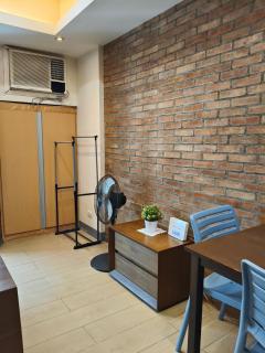 LDN CRIB 7D - CondoTel near Airport T3 - Manila - 6