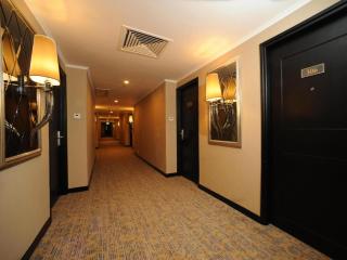 Emperor Hotel - 6
