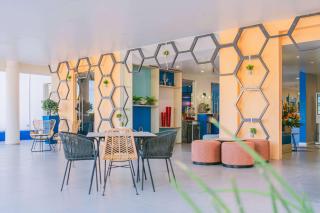 TRYP by Wyndham Aruba Adults Only Hotel - Palm-Eagle Beach - 8