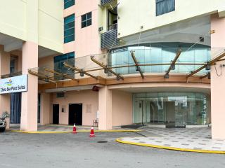 Royal Crown Scsp 1059 KK CBD near Imago - Kota Kinabalu - 3