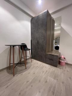 High-End Furnished -Studio - Kuwait - 0
