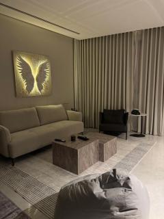 Modern Apartment with Hotel Services in a prime location - Riyad - 1