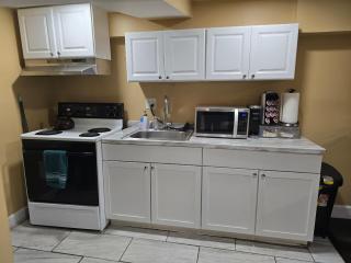 Spacious Basement Apartment near metro downtown Washington DC - Capitol Heights - 1