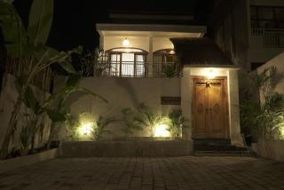 Agatha Villa Canggu - Canggu - 8