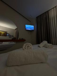 GoldenHour apartments - 6