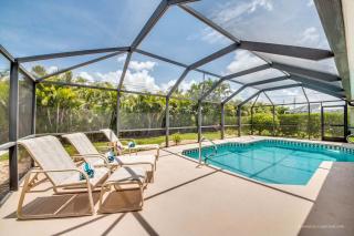 Villa Sunseeker - 6 guest holiday villa - Cape Coral - 1