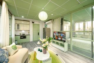 Luxe Paradise Residence 76 To Ngoc Van - 6