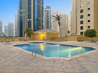 Luxe 2BR with Marina View in JBR and Walk to the Beach - 6