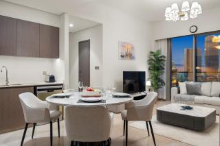 FIRST CLASS 2BR Incredible Burj Khalifa View - 8