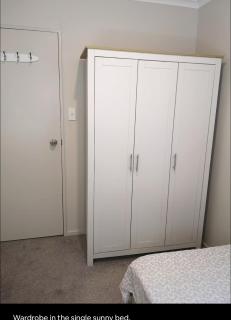 Your room in Central and Sunny precinct - Auckland - 1