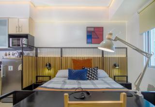 Relaxing Apt Bgc Business Ready with 84inch Cinema - Manila - 6