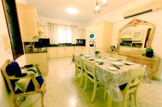 ROS - Charming 3 Bedroom Maisonette - Balzan - 8