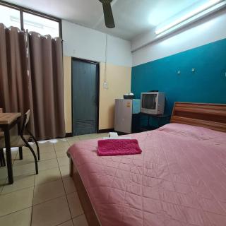 Roong-Arun Apartment - Bangkok - 6