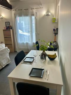 Appartement Entier Bord de Saône - Parking Privé - Saint-Germain-au-Mont-dʼOr - 9