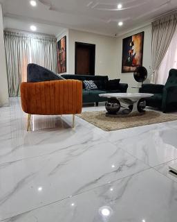 Elegant 2-bedroom shortlet in VI - Lagos - 2