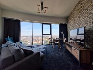 HANZA TOWER 22 floor - 3 rooms - 6