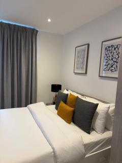 Loxwood House Apartments - 1