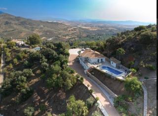 Finca la Roca geweldige villa unieke plek - Guaro - 0