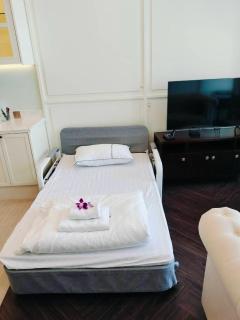 Grand Florida Holiday Home - 8