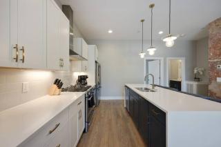 Two Townhomes- Rooftop Lounges- Hot Tub- Game Room - Nashville - 3