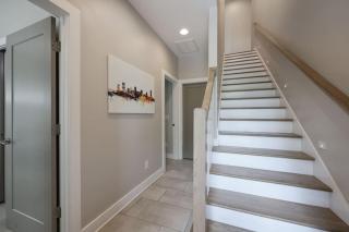 Two Townhomes - Hot Tubs and Rooftop Balconies - Nashville - 6
