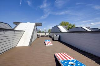 Dolly and Denim 4 Bedroom 4.5 Bath with Spacious Rooftop - Nashville - 7