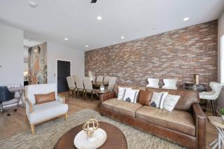 Nashville Luxe Rooftop Lounge with Views And Games - Nashville - 8