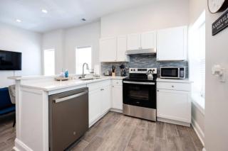 The Centennial Charmer- 8 Min from Broadway - Nashville - 8