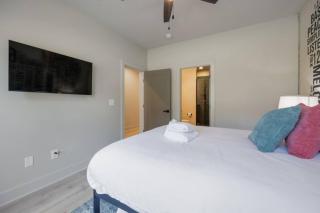 Hey Nashville Gorgeous Townhome 4 Bedrooms 4.5 Bathrooms - Nashville - 8