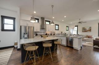 Tranquil East Nash Escape - Pool Table - Nashville - 8