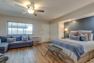 Urban Hideaway Cozy Studio with Pool Access - Nashville - 7