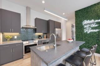 The Ryman 4 Bedroom Haven with Scenic Rooftop - Nashville - 0