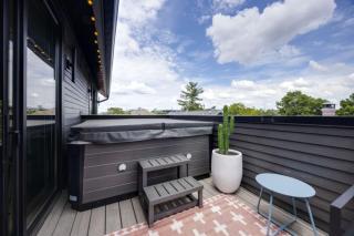 Music Row Country Retreat Balcony And Hot Tub - Nashville - 8