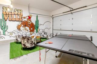 Skyline Serenity Rooftop Patio with Ping Pong - Nashville - 5
