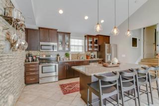 East Nashville Retreat Large Pool Outdoor Oasis - Nashville - 3
