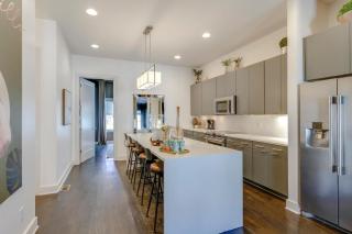 Modern Townhome with Gorgeous Patio Space - 1