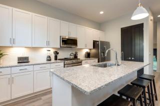 Music City Harmony Beautiful Home Lux Rooftop - Nashville - 7