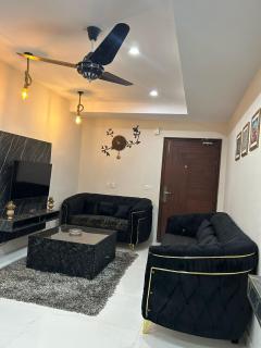 apartment in bahria town - Lahore - 6
