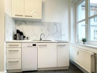 HolidayHome Apartments I Spacious 67sqm in Berlin Friedrichshain - Berlin - 4