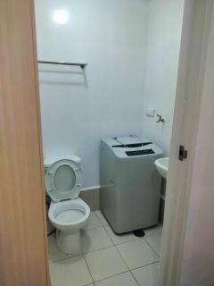 9th Floor Studio Type Unit with Pool View 902A - Manila - 6